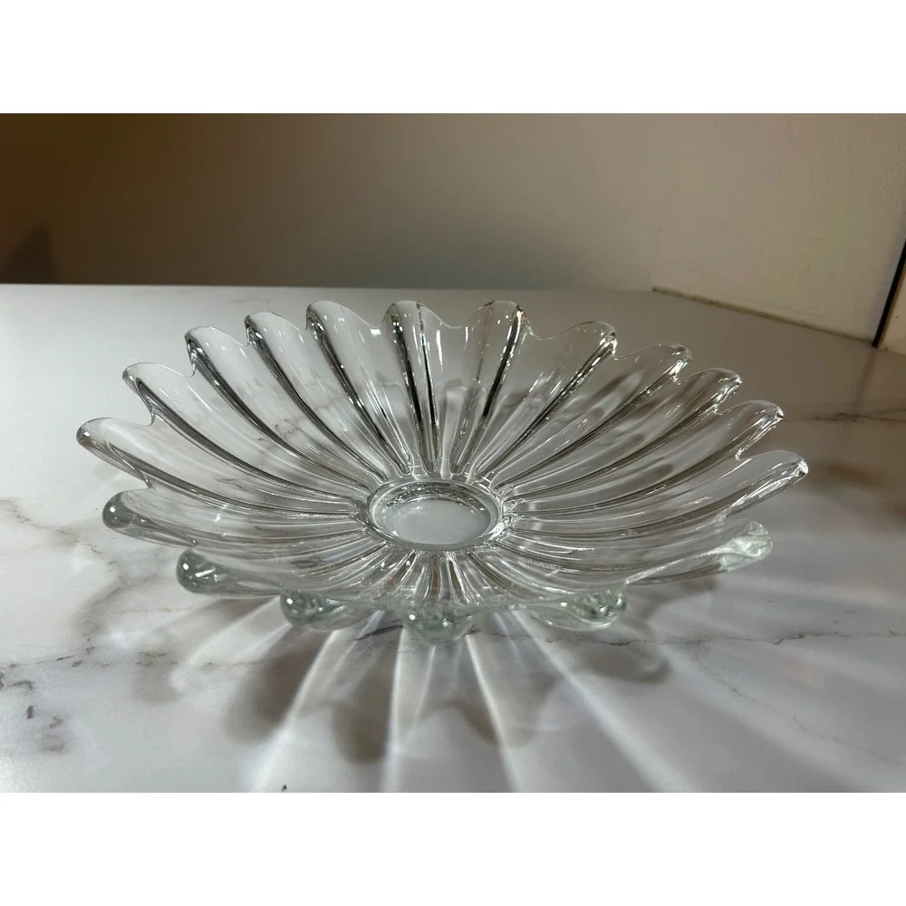 Vintage Clear Glass Sunburst Bowl Scalloped Petal Rim Centerpiece 12 Inch